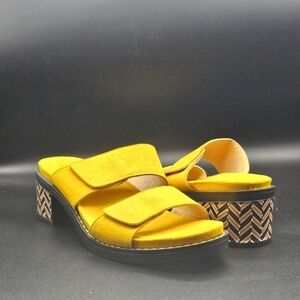 Alegria Tia Saffron Sandal